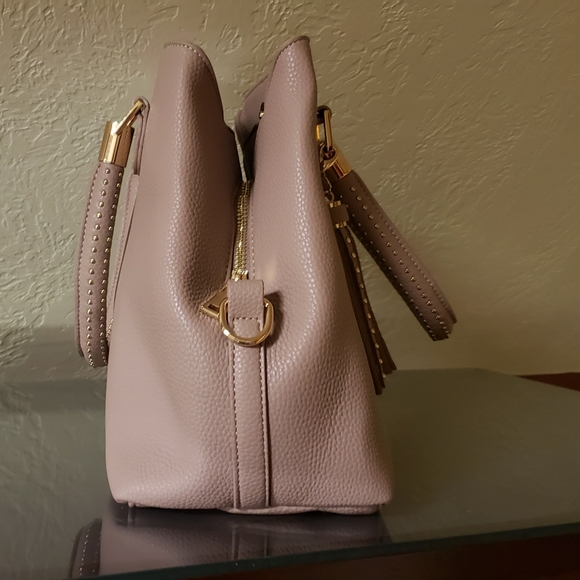 Nico & Olive Handbag - Picture 6 of 6